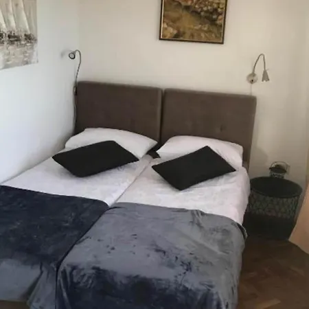 Apartman Valentinovo - One Bedroom With Sea View B Klenovica